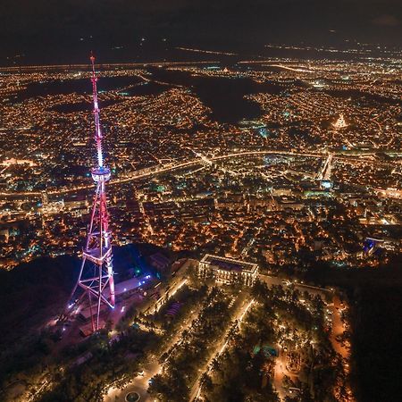 King Suite Apartment Ln Tbilisi Bagian luar foto