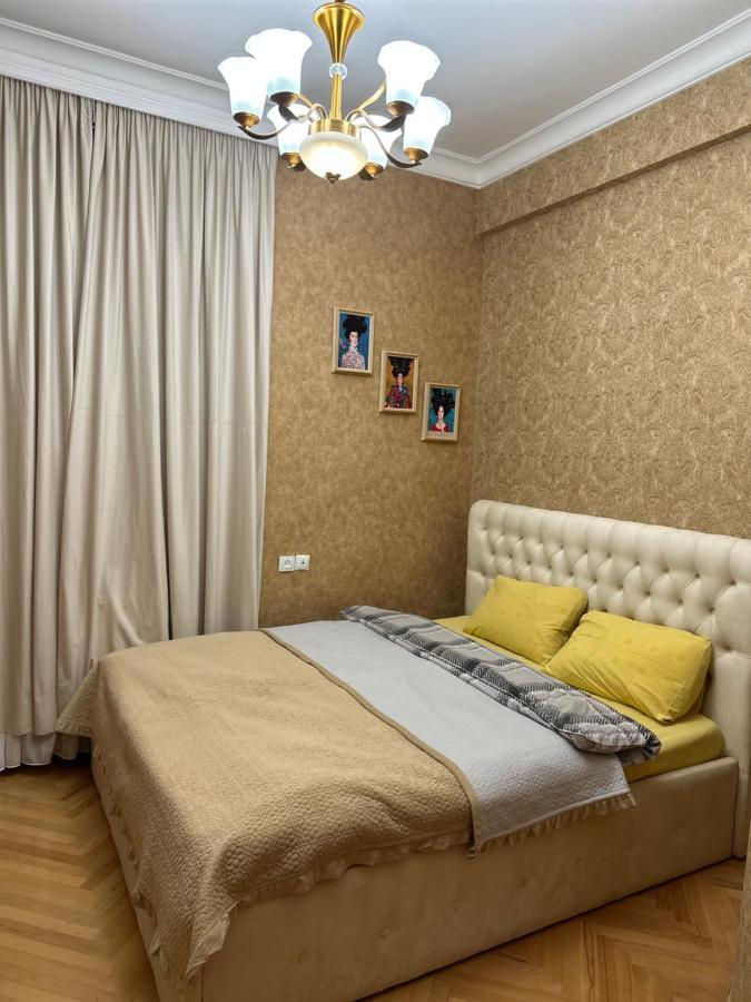 King Suite Apartment Ln Tbilisi Bagian luar foto